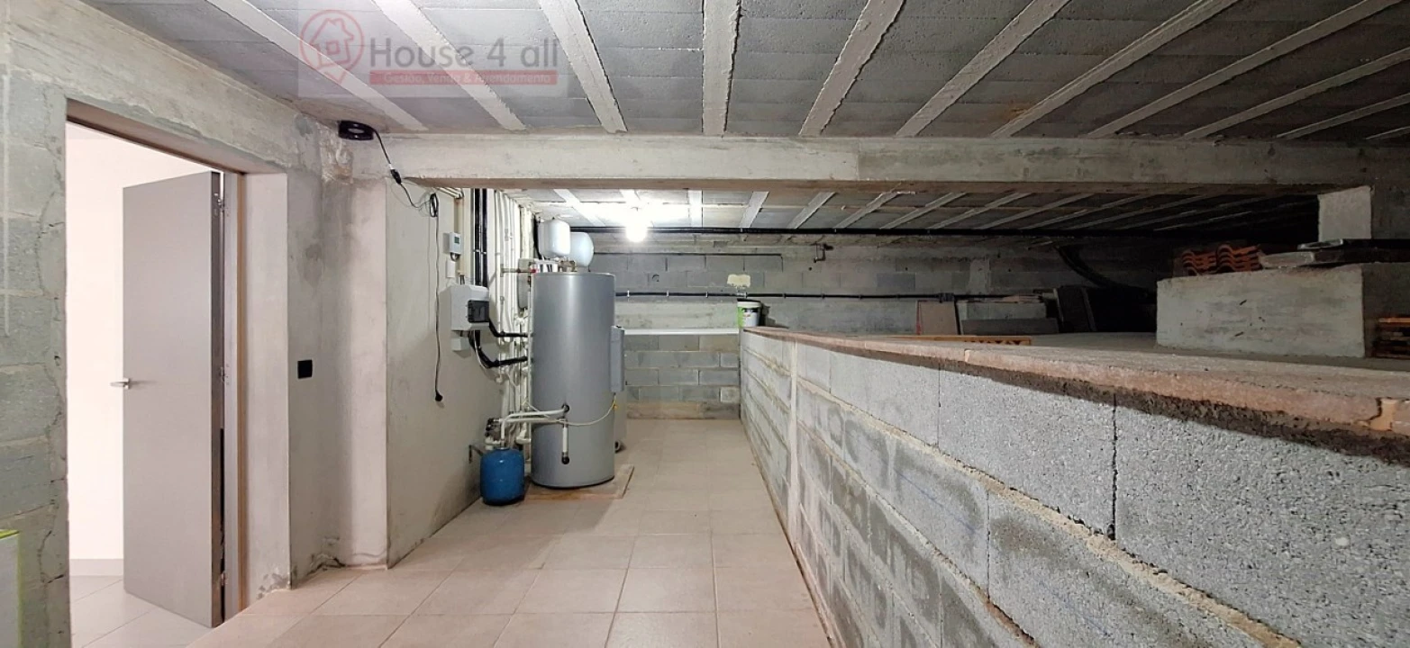 Moradia T3 para Venda em Bidoeira de Cima Foto 43