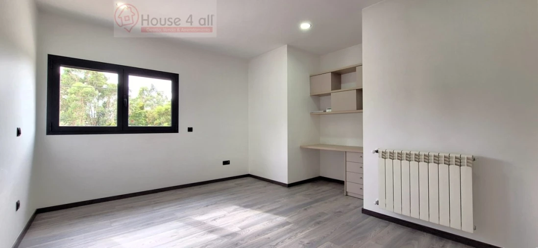 Moradia T3 para Venda em Bidoeira de Cima Foto 20