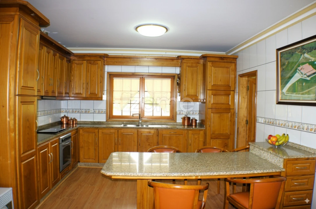 Moradia T4 para Venda em Cervos Foto 10