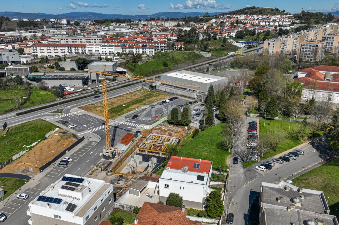 Apartamento T2 para Venda em Nogueira, Fraião e Lamaçães Foto 20