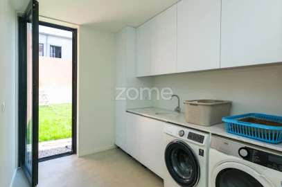 Moradia T4 para Venda em Ramalde