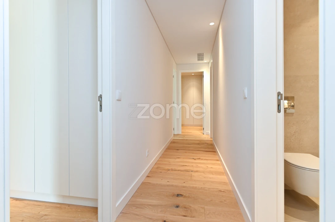 Apartamento T4 para Venda em Carcavelos e Parede Foto 19
