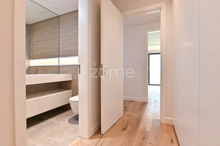 Apartamento T4 para Venda em Carcavelos e Parede Foto 13
