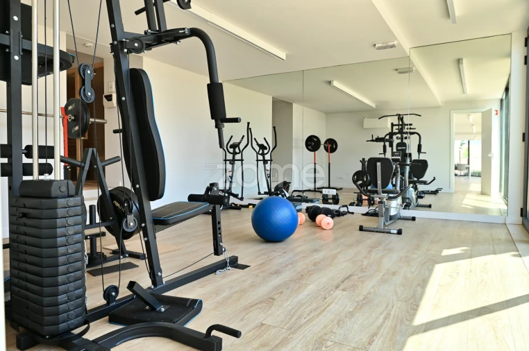 Apartamento T4 para Venda em Carcavelos e Parede Foto 38