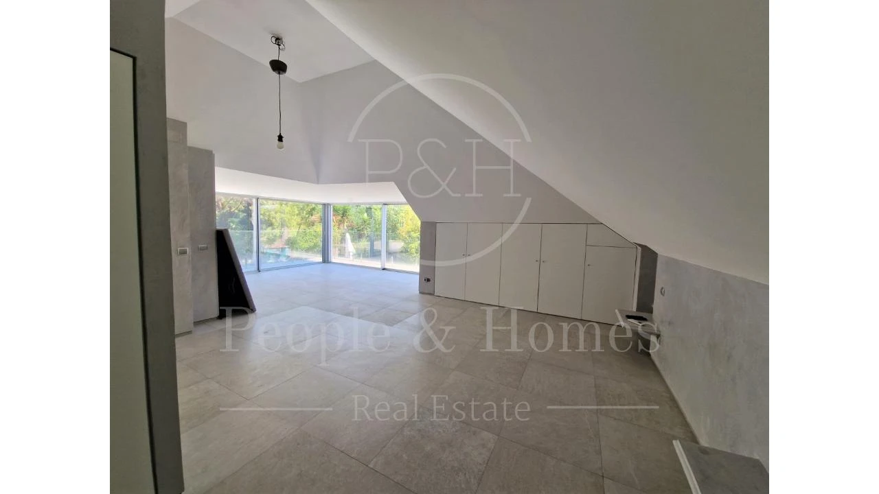 Moradia T4 para Arrendamento em Cascais e Estoril Foto 24