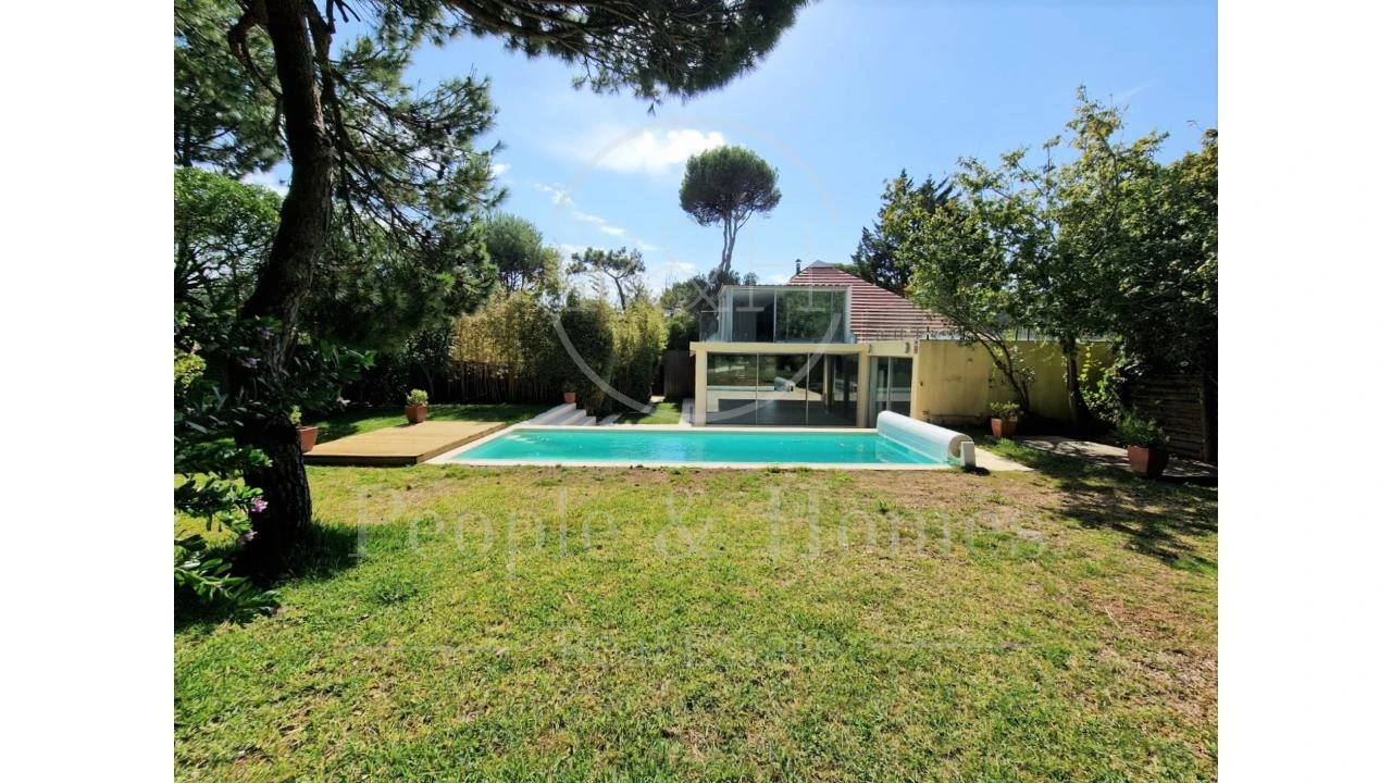 Moradia T4 para Arrendamento em Cascais e Estoril Foto 4