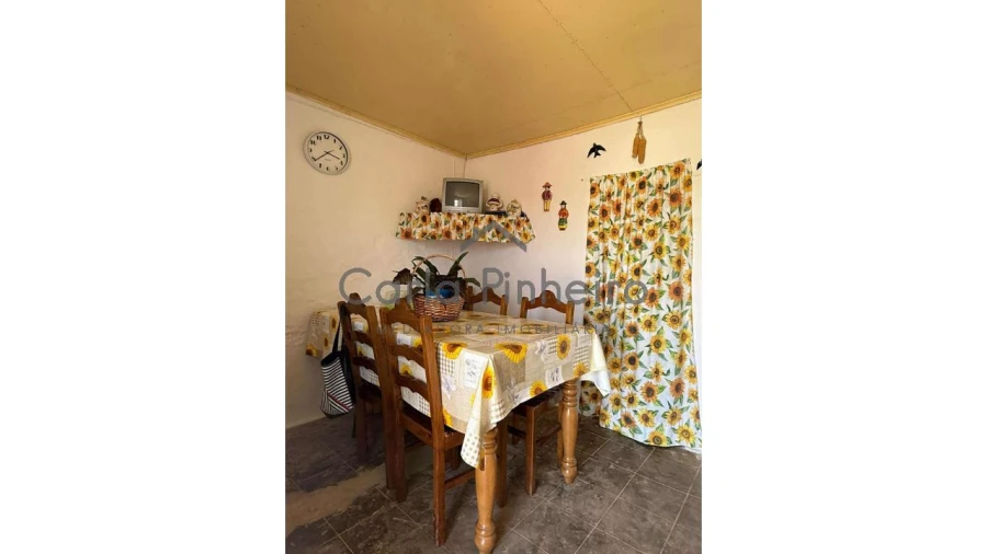 Moradia T2 para Venda em Cercal Foto 8