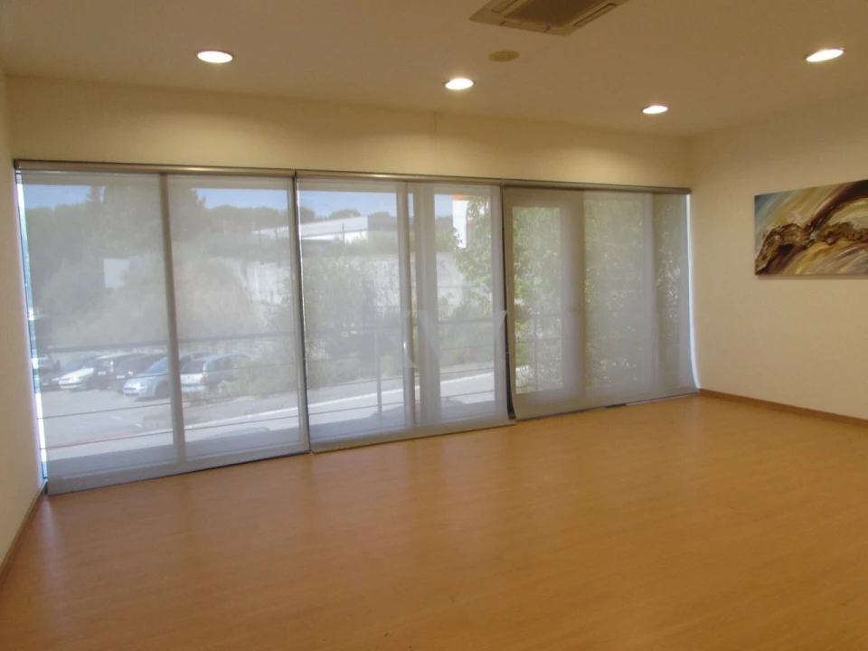 Armazém para Arrendamento em Santa Catarina da Serra e Chainça Foto 3