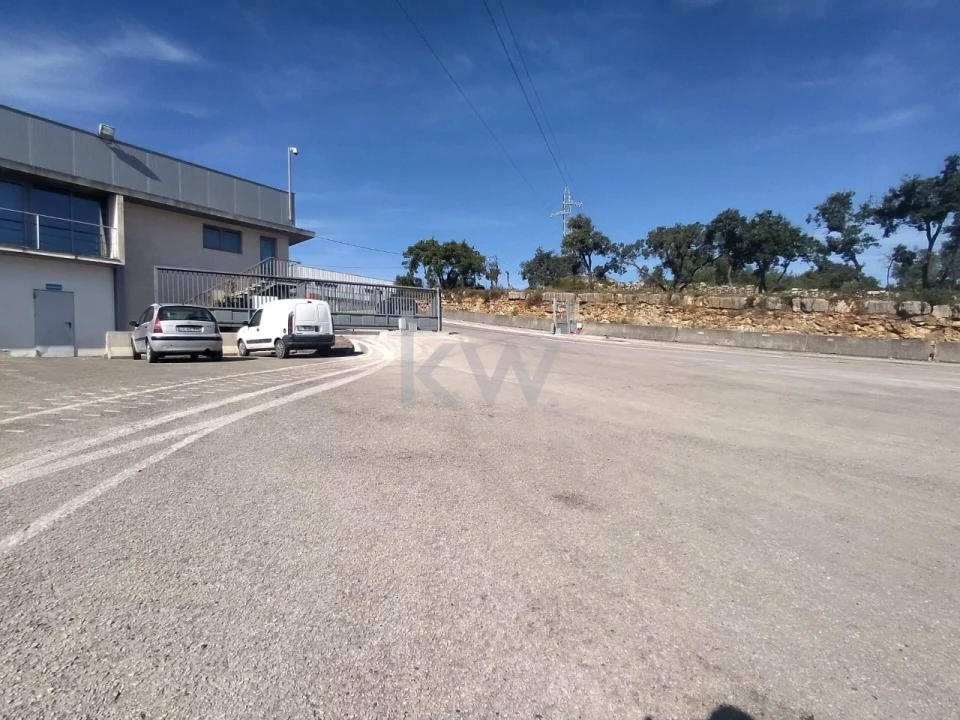 Armazém para Arrendamento em Santa Catarina da Serra e Chainça Foto 14