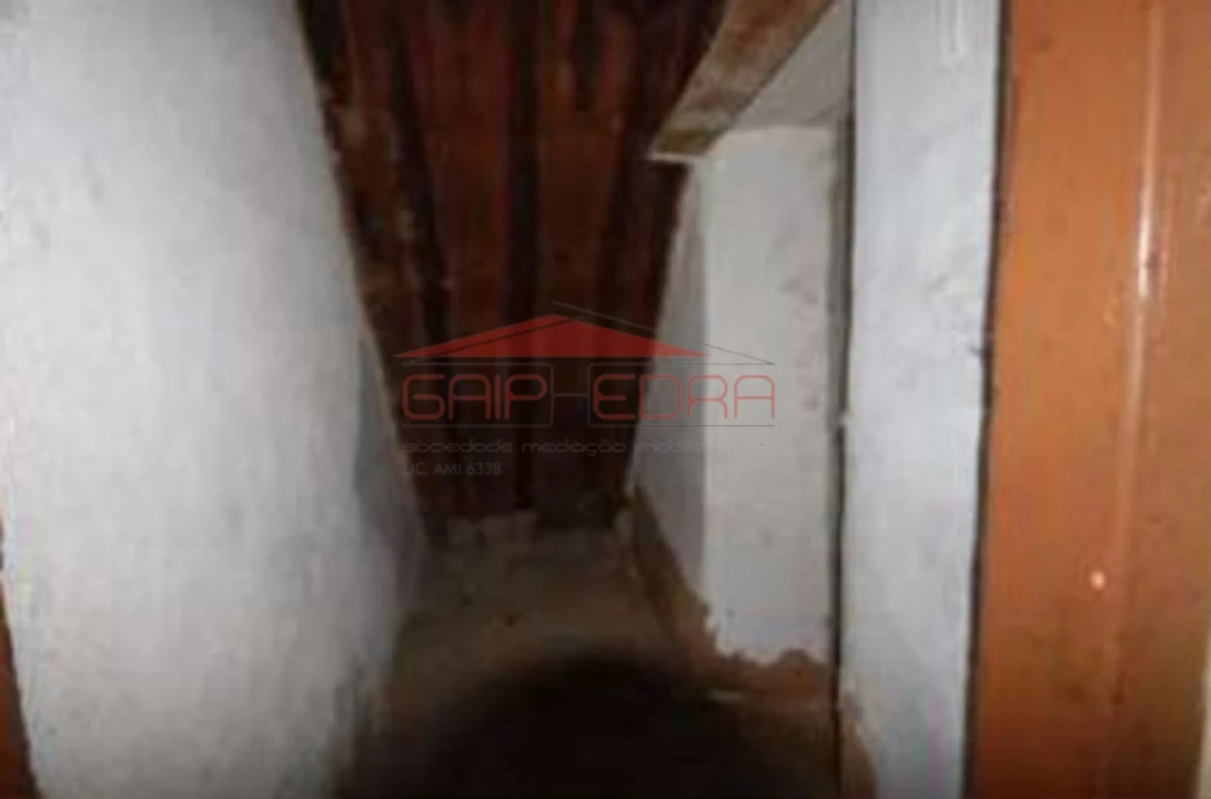 Moradia T4 para Venda em Casais e Alviobeira Foto 20