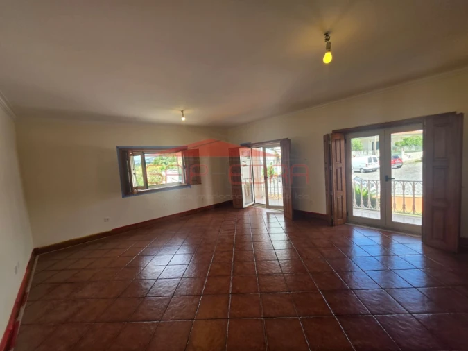 Moradia T5 para Venda em Nine Foto 7