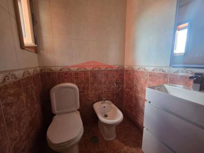 Moradia T5 para Venda em Nine Foto 24