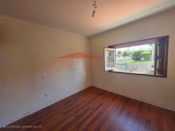 Moradia T5 para Venda em Nine Foto 17