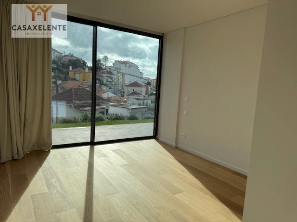 Apartamento T4 para Venda em Cascais e Estoril Foto 39