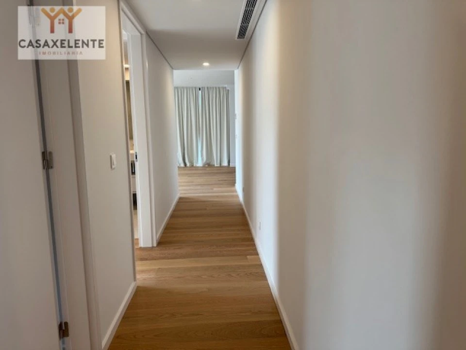 Apartamento T4 para Venda em Cascais e Estoril Foto 44