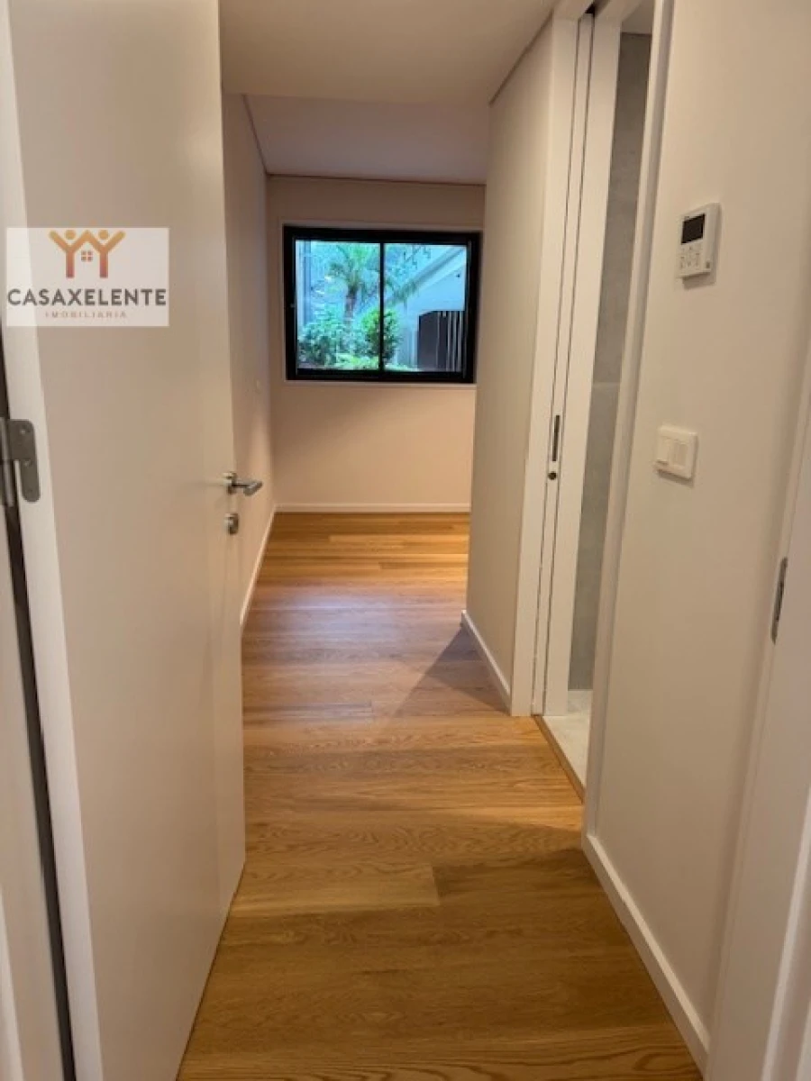 Apartamento T4 para Venda em Cascais e Estoril Foto 20