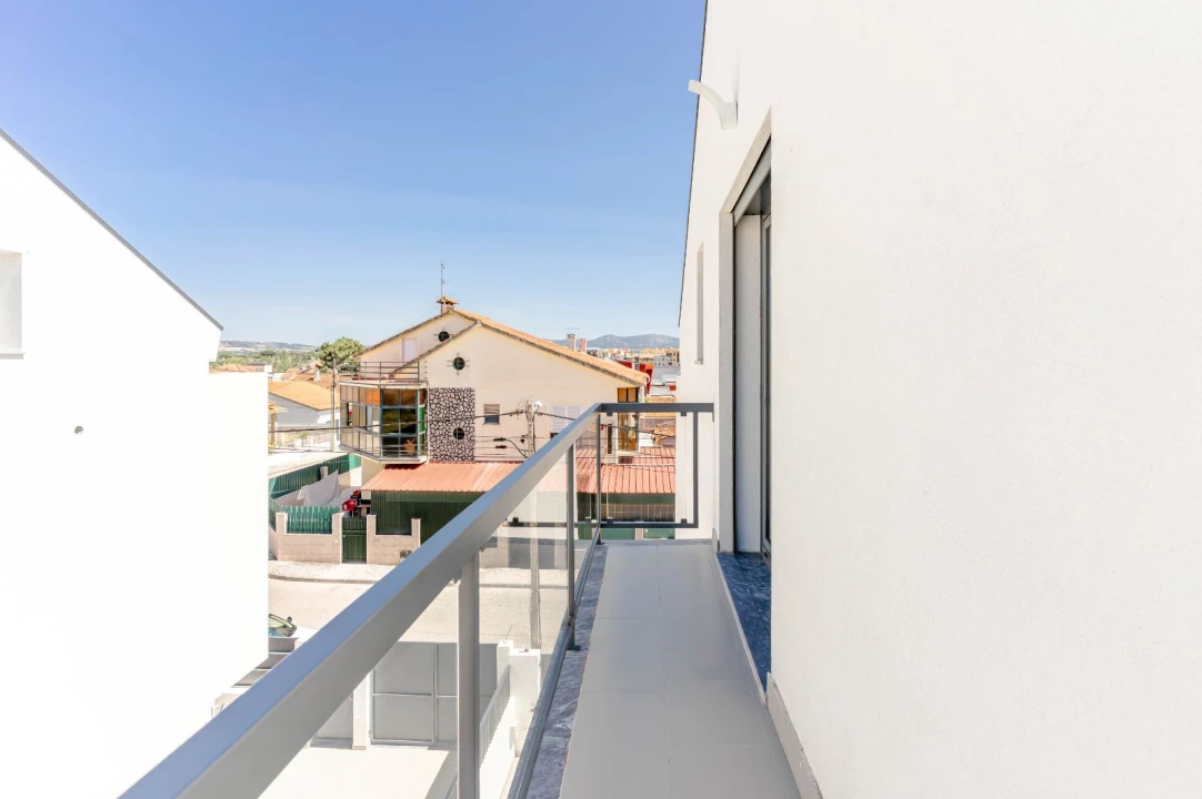 Moradia T3 para Venda em Quinta do Conde Foto 5