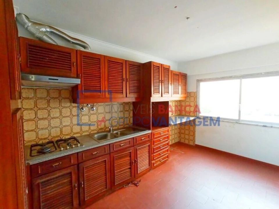 Apartamento T3 para Venda em Carregado e Cadafais Foto 2