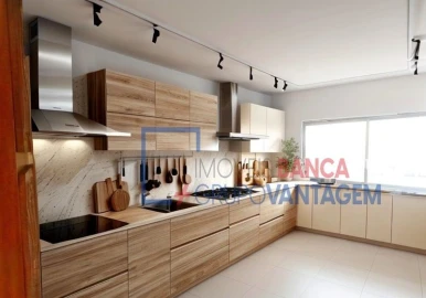Apartamento T3 para Venda em Carregado e Cadafais