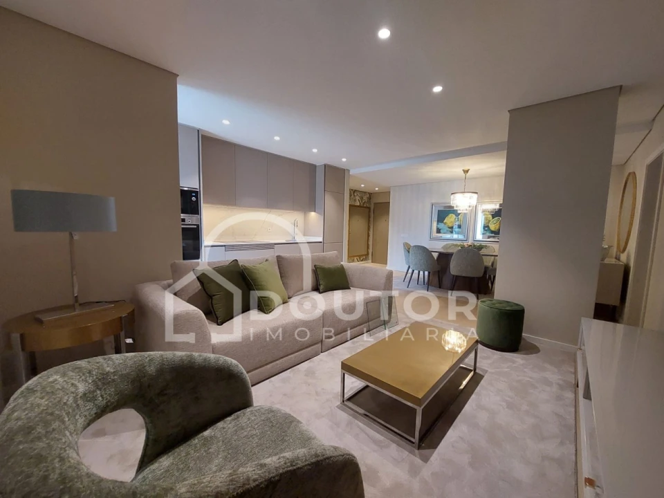 Apartamento T3 para Venda em São Martinho Foto 4