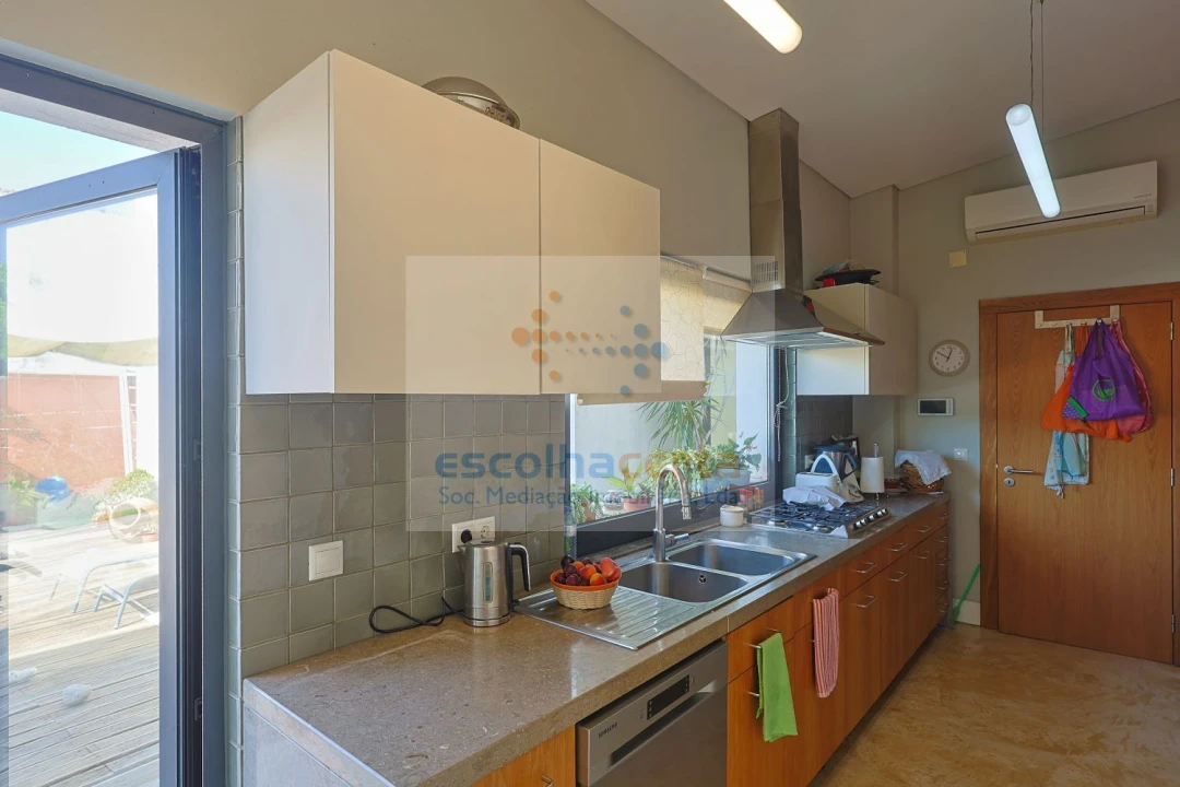 Moradia T5 para Venda em Quinta do Anjo Foto 12