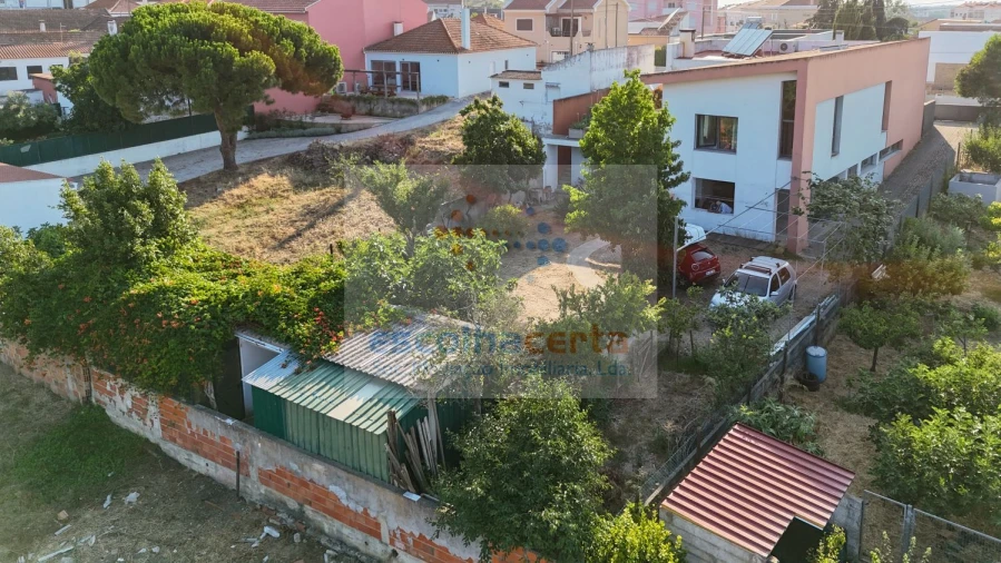 Moradia T5 para Venda em Quinta do Anjo Foto 5