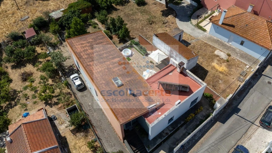 Moradia T5 para Venda em Quinta do Anjo Foto 1