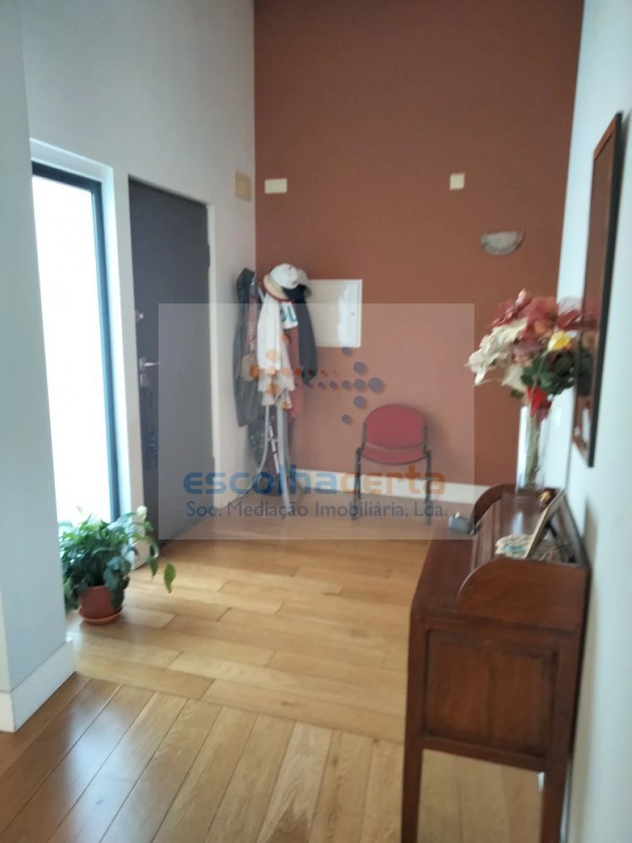 Moradia T5 para Venda em Quinta do Anjo Foto 9