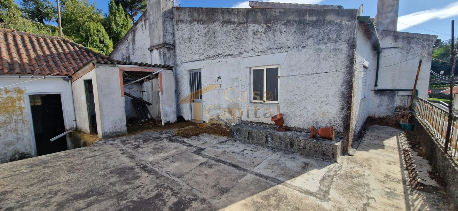 Loja para Venda em Parada de Cunhos Foto 3