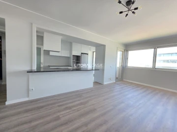 Apartamento T4 para Venda em Glória e Vera Cruz