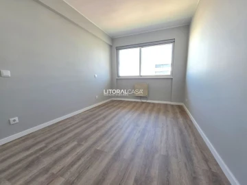 Apartamento T4 para Venda em Glória e Vera Cruz