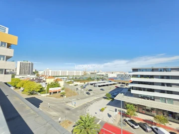 Apartamento T4 para Venda em Glória e Vera Cruz