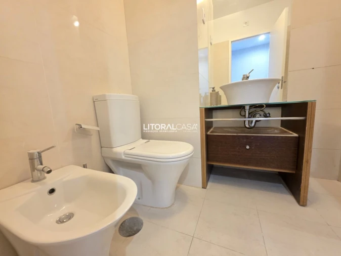 Apartamento T4 para Venda em Glória e Vera Cruz Foto 14