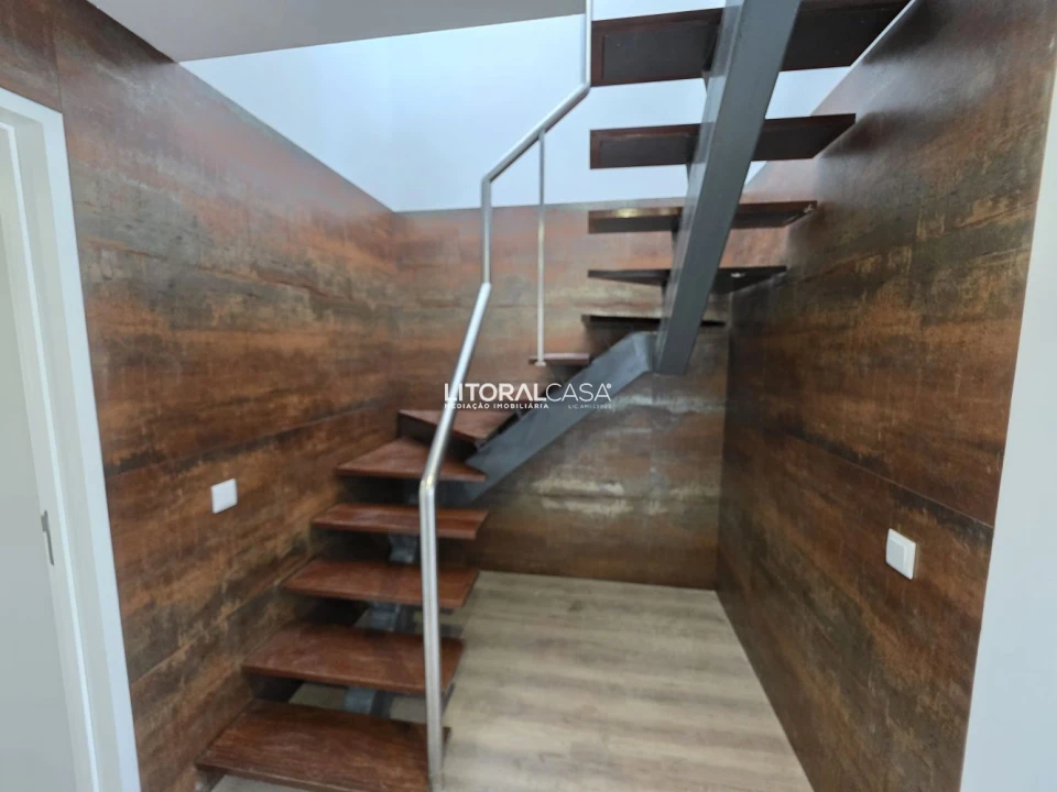 Apartamento T4 para Venda em Glória e Vera Cruz Foto 18
