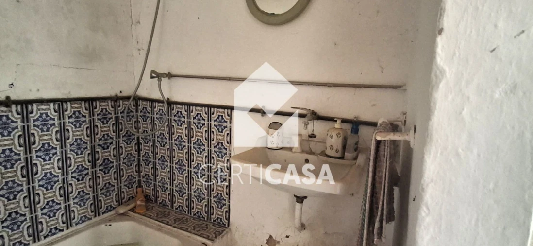 Moradia T1 para Venda em Almoster Foto 12