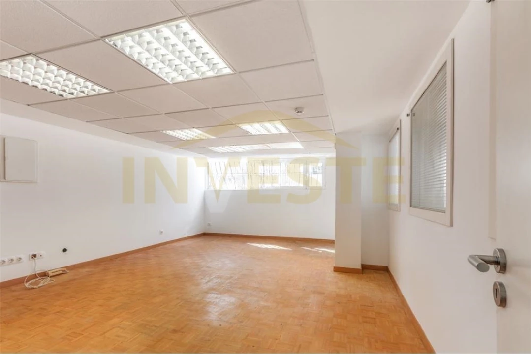 Loja para Arrendamento em Cascais e Estoril Foto 5