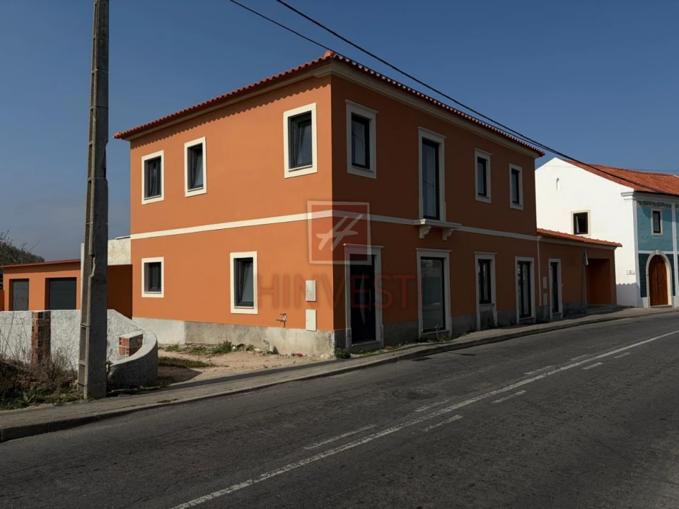 Moradia T4 para Venda em Monte Real e Carvide Foto 1