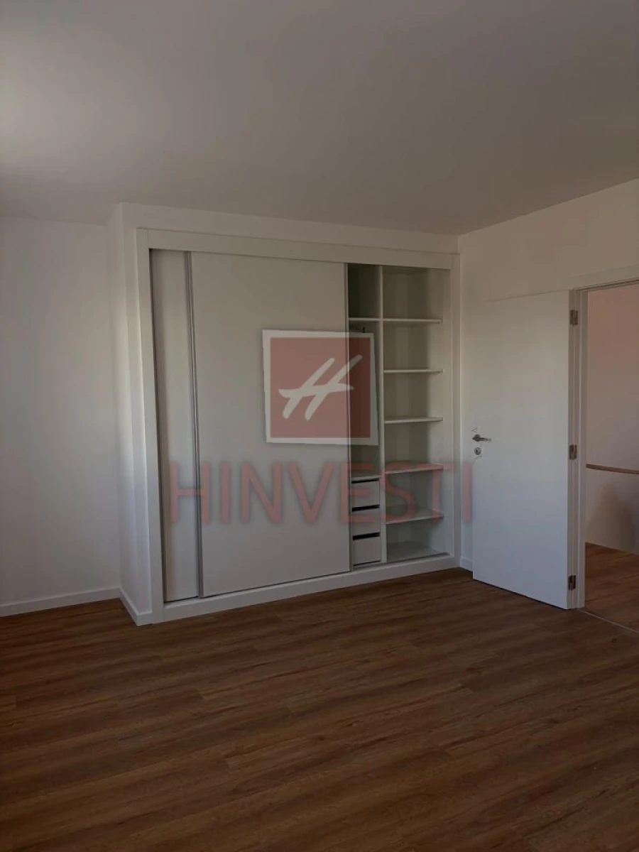 Moradia T4 para Venda em Monte Real e Carvide Foto 14