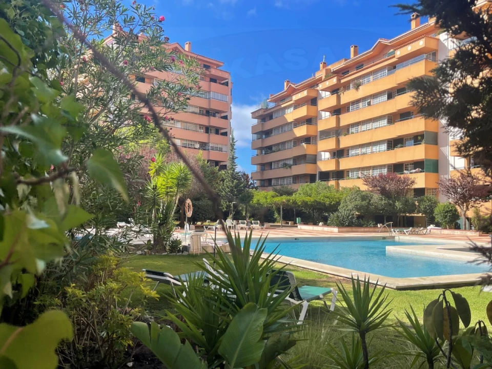 Apartamento T2 para Venda em Cascais e Estoril Foto 1