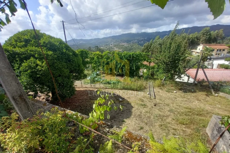 Terreno para Venda em Sobradelo da Goma