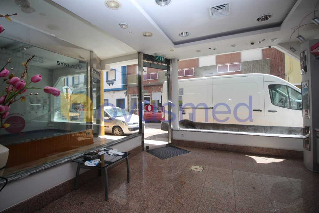 Loja para Venda em São Bartolomeu de Messines Foto 3