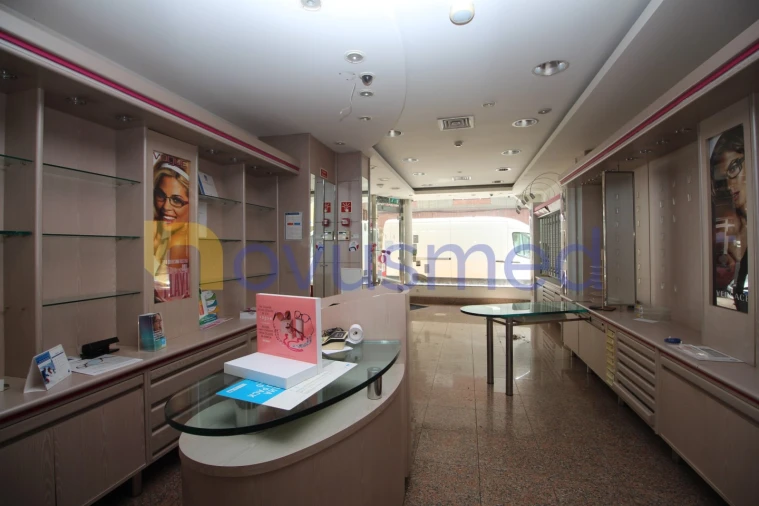 Loja para Venda em São Bartolomeu de Messines Foto 7