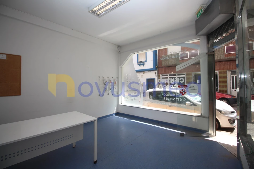 Loja para Venda em São Bartolomeu de Messines Foto 6