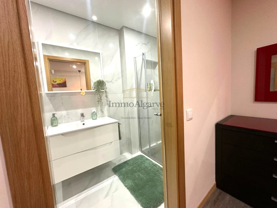 Moradia T3 para Venda em Albufeira e Olhos de Água Foto 45