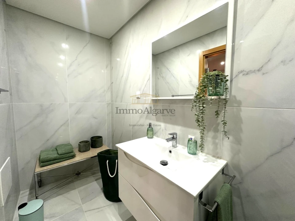 Moradia T3 para Venda em Albufeira e Olhos de Água Foto 46