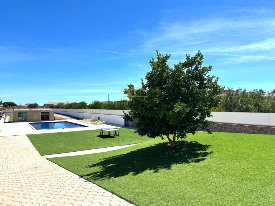 Moradia T3 para Venda em Albufeira e Olhos de Água Foto 52