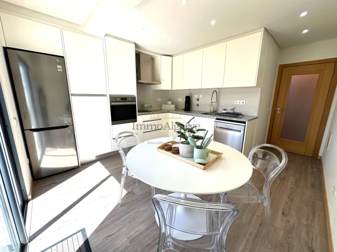 Moradia T3 para Venda em Albufeira e Olhos de Água Foto 11