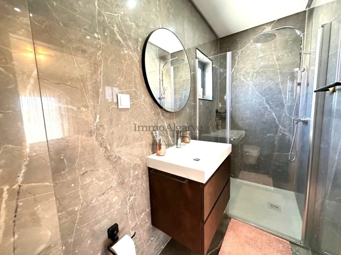 Moradia T3 para Venda em Albufeira e Olhos de Água Foto 32