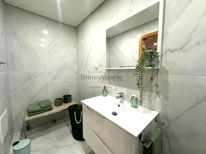 Moradia T3 para Venda em Albufeira e Olhos de Água Foto 46