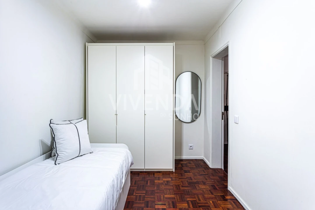 Apartamento T2 para Venda em Santa Maria Maior Foto 4